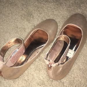 Girls summer shoes